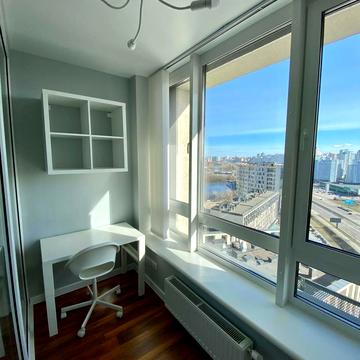 Зарічна вул., 2