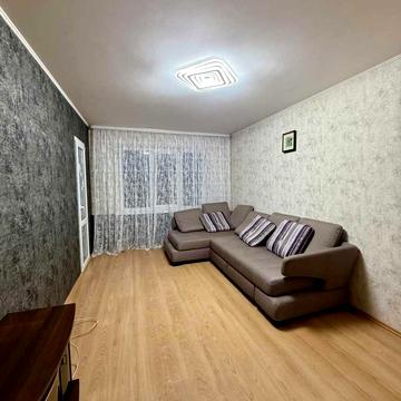 Миколи Вавілова просп., 13/42