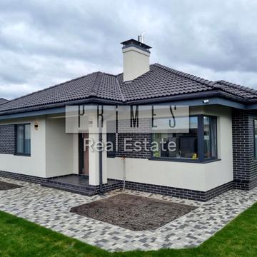 Центральна вул.