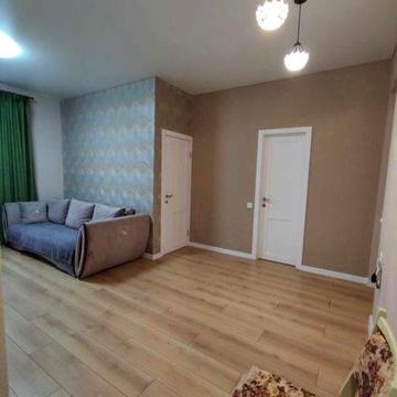 Продам 2-кімн квартиру в центрі