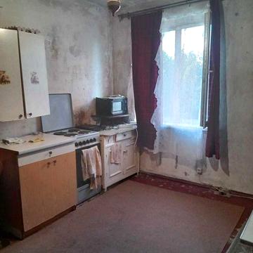 Продам 3-х комнатную квартиру в центре 4этаж