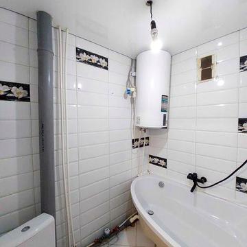 Продам трикімнатну квартиру біля Саксаганського Виконкому