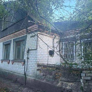 Окремий будинок по вул. Бузкова!