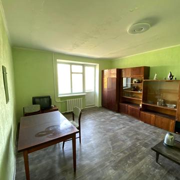 Корабелів просп., 12