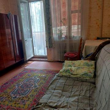 Продаю 2к квартиру чешку Євгенія Логінова