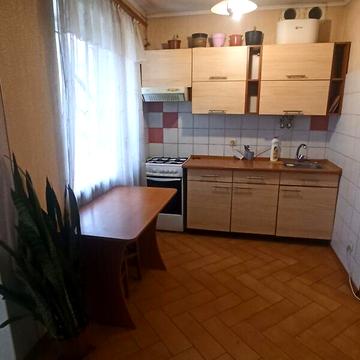 Довгострокова оренда 1к Квартира Прохоровська (Хворостіна) вулиця