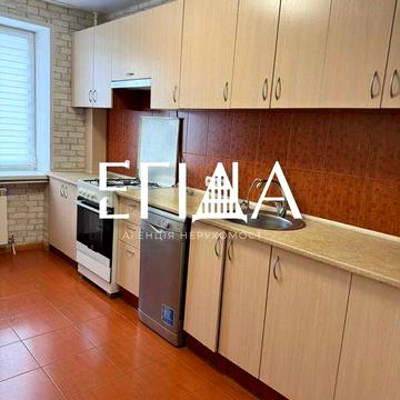 2-х кімнатна квартира в Центрі міста, АГО, меблі та техніка