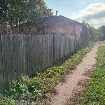 Місце під постройку в центрі міста