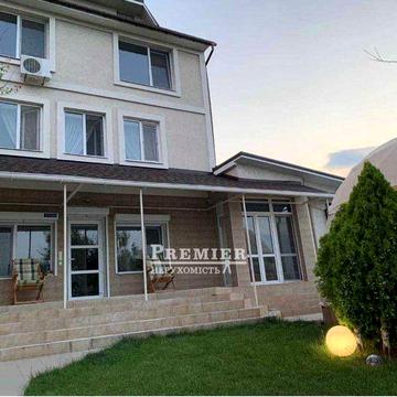 Продам сучасний двоповерховий будинок