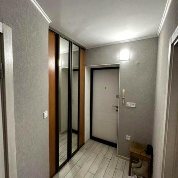 Терміновий продаж 1к з капітальним ремонтом на Виставці