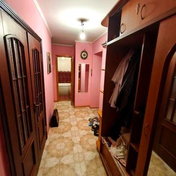 Оренда 2 кВ на Космонавтів ( Вишенька)