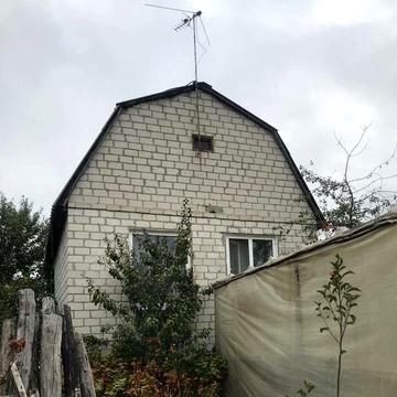 Дом кирпичный 10 000 у.е.