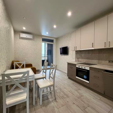 Тадея Рильського бульв., 1