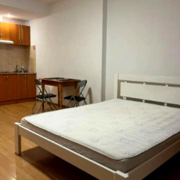 Олександра Поля просп. (Кірова), 27-Д