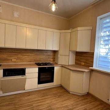 Продам будинок в районі Дубово