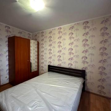 Тетяни Яблонської вул., 6