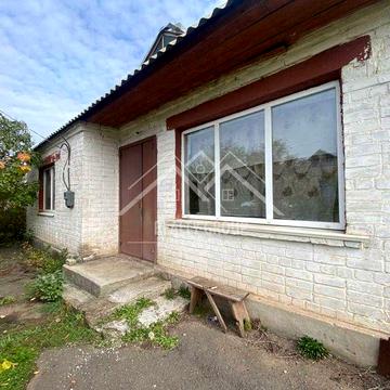 Продається чудовий будинок в селі Зелена Балка, всі кімнати окремо.