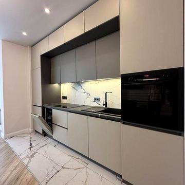 Оренда 2 км квартири з виглядом на озеро