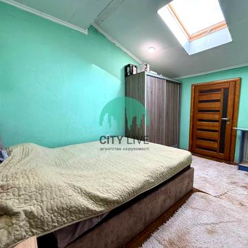 Пасічна вул., 41