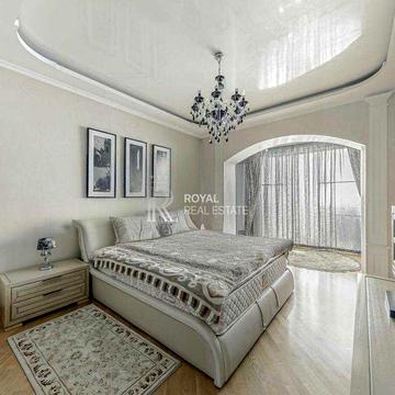 Продаж 3-х кімнатна квартира 120 м2 Оболонь вул. Тимошенка Київ