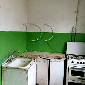 Продаж 1 кімн. квартири біля метро на Оболоні