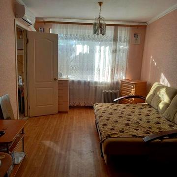 Продам 1-но комнатную квартиру пос Котовского /Заболотного/Таврия В