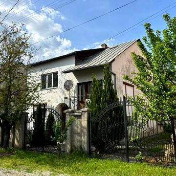 Терміново продається будинок в Виноградові від власника