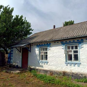 Продається будинок в селі Оратів