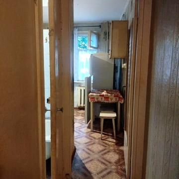 Продам срочно 3 ком кв Бочарова 24/26