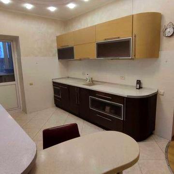 Довгострокова оренда  будинку в пригороді Чорноморська.