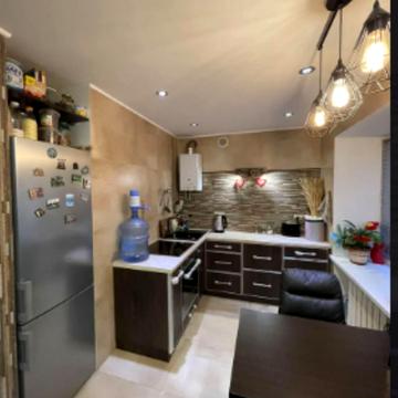 Олександра Поля просп. (Кірова), 66