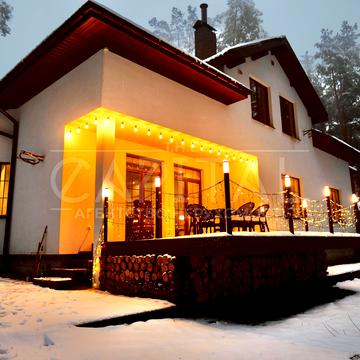 Монашинська вул., 1