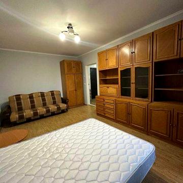 Продам 3 кв. Ул. Каденюка