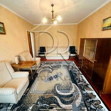 Червоної Калини просп. (Володимира Маяковського), 7-А