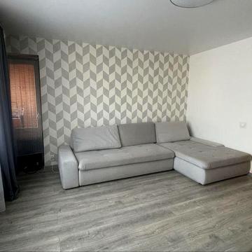 Оренда 2-к квартири тихий центр, світло не вимикають