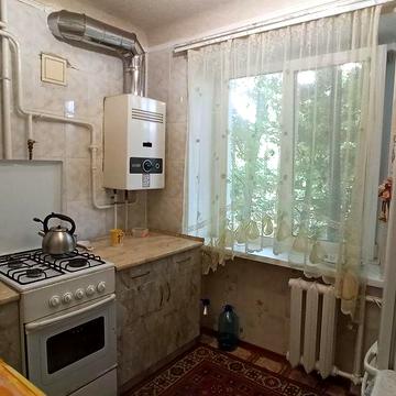 Продам 2-к. квартиру в центре.