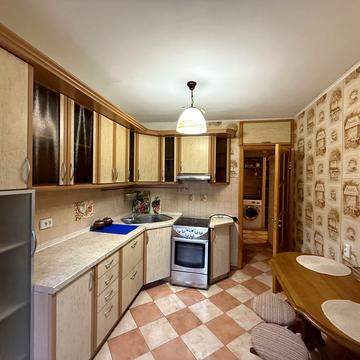 Леся Курбаса просп., 3-Б