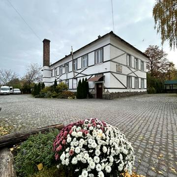 Київська вул. (107-ї Кременецької Дивізії), 39