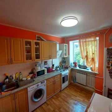 Георгія Дудника вул. (Цюрупинська), 2