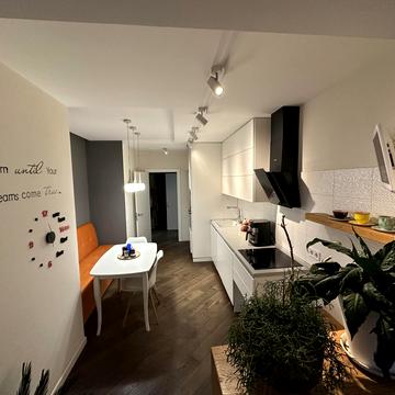 Юрія Кондратюка вул., 5