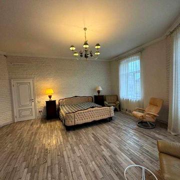 Оренда 4-кімнатної квартири площа Галицька ЦЕНТР МІСТА