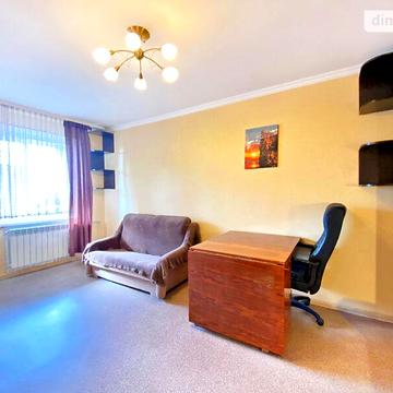 Продаж 2к Квартира Набережна Перемоги вулиця