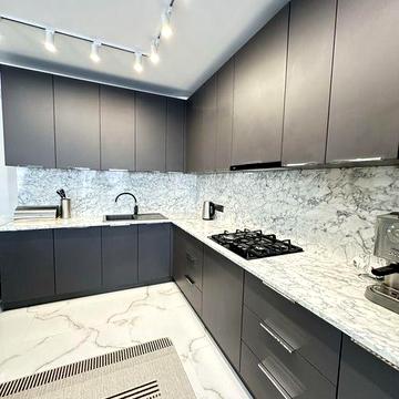 Продам трикімнатну квартира в новому ЖК