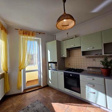 Чернівецька вул., 52