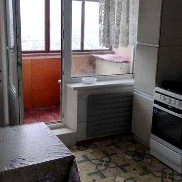 Здається роздільна 1-к квартира на мінському масиві
