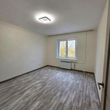 Продаж 2к Квартира Парус масив