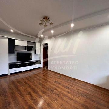 2-кімнатна квартира зі свіжим ремонтом. Вторинка. Вигідно.