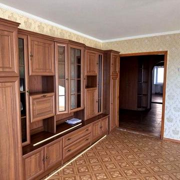Продам елітну чотирикімнатну квартиру в центрі міста - 125 м².