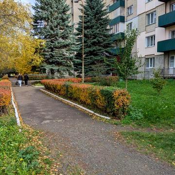 Продається 2 кімн. квартира 61 м2 в р-ні  ЛПЗ.