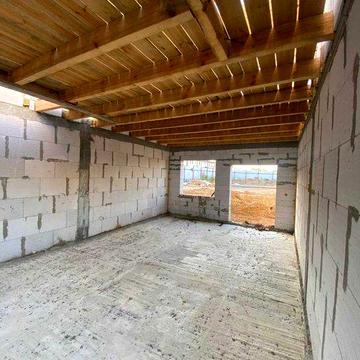 Просторий двоповерховий таунхаус — 71м² твого комфорту
